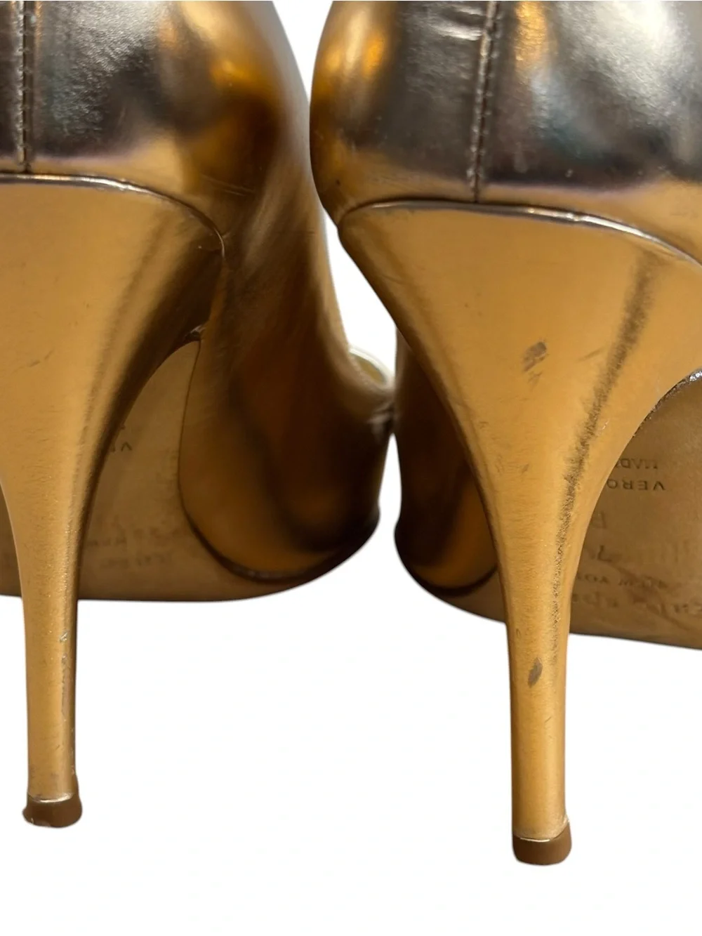 Kate Spade New York heels Stiletto pointed toe pump Rose Gold patent leather 7B.